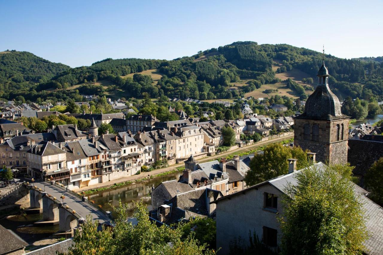Marmotel Village Saint-Geniez-dʼOlt Exteriör bild